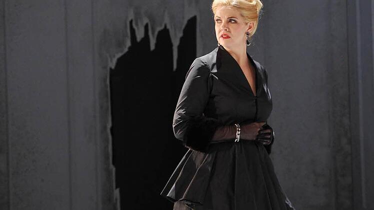 Betsy Horne als FeldmarschallinFoto: Andrea Kremper