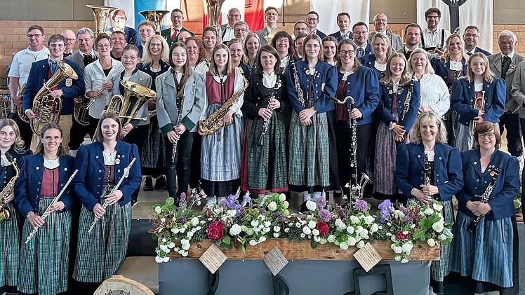 Sein 40-jähriges Bestehen feierte der Musikverein Thulba-Reith groß mit einem festlichen Jubiläumskonzert.