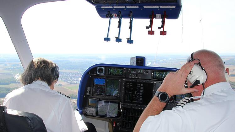 Blick ins Cockpit. Foto: Johannes Schlereth