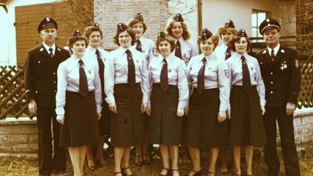 Das Bild zeigt die Frauen der Feuerwehr Elbersreuth im Jahre 1979. Die Damengruppe konnte jetzt ihr 40-jähriges Bestehen feiern.  Foto: Klaus-Peter Wulf