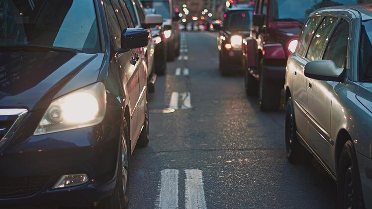 Straße Verkehr Stadt Stau