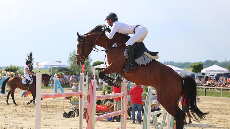 Impressionen vom Reitsport-Turnier in Detter.Sebastian Schmitt