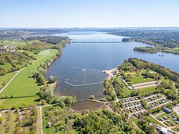 Campingplatz, Fränkisches Seenland, Luftbild. Kleiner Bombachsee bei Absberg in Mittelfranken