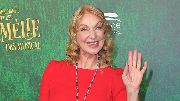 In den letzten Jahren spielte Sabine Kaack vorwiegend Theater und ver&ouml;ffentlichte zwei B&uuml;cher auf Plattdeutsch.