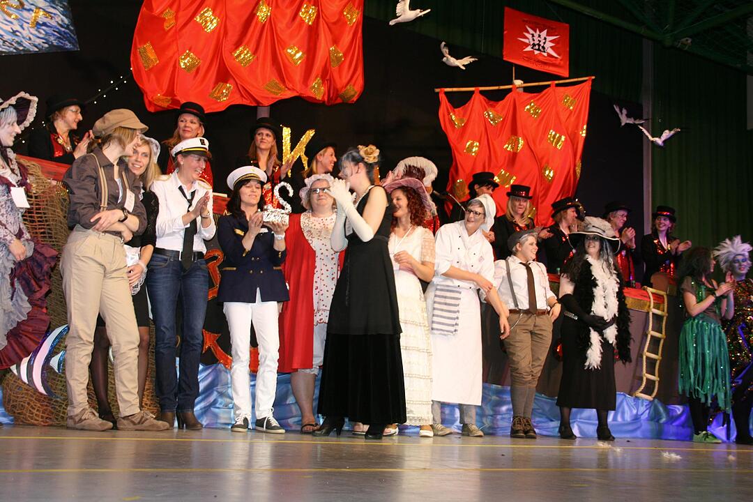 Frauen-Faschingssitzung