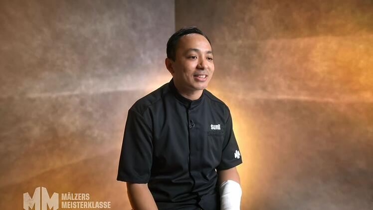 "M&auml;lzers Meisterklasse"-Kandidat Sunil ist traurig, dass die Show f&uuml;r ihn schon so fr&uuml;h beendet ist.