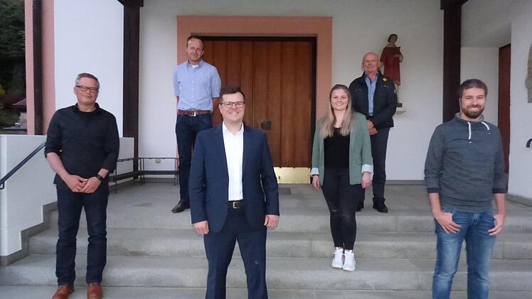 Die neuen Gemeinderäte von Obertrubach      (v. l.) Thomas Laitsch, Matthias  Rümpelein, Benjamin Dresel, Sophia Lang, Bernhard Brütting und  Benjamin  Kirsch Foto:  Thomas Weichert