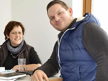 Sabine Heisig und Florian Sitzmann sind sich einig: Es muss sich noch viel ändern, wenn Inklusion gelingen soll. Foto: Christiane Lehmann
