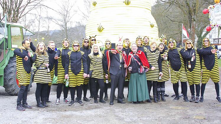 Faschingszug Aura
