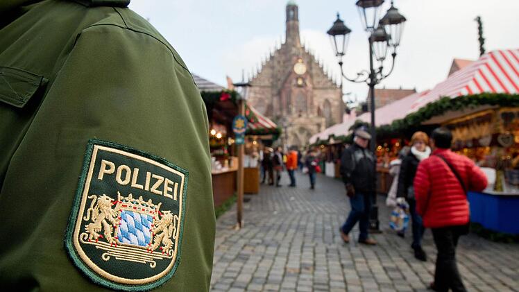 Der Nürnberger Christkindlesmarkt. Foto: Daniel Karmann, dpa