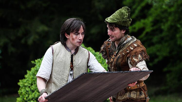 "Robin Hood" feierte Premiere als Familienstück auf der Coburger Freilicht-Bühne am Herzog-Alfred-Brunnen im Hofgarten.Foto: Henning Rosenbusch