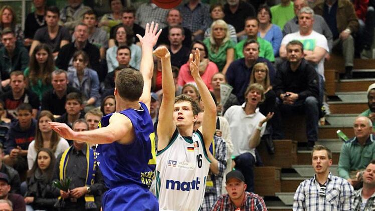 Andi Obst (r.) ist eines der größten Talente im Bamberger Nachwuchsprogramm. Foto: sportpress