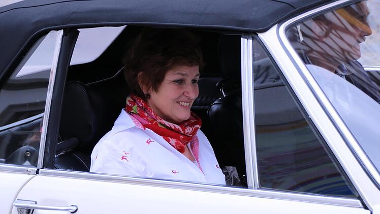 Gerlinde Heßler saß in einem alten BMW.