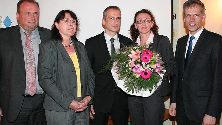 Mit Walter Nussel, Ute Salzner und Alexander Schulz (von links) hat die CSU im Kreis und in der Stadt Höchstadt Weichen gestellt. Mit im Bild Heike Schulz und Michael Schwägerl. Foto: Evi Seeger