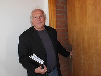 Schulleiter Hubert Sendl hofft, in diesem Jahr die staatliche Quote zu erfüllen. Foto: Archiv