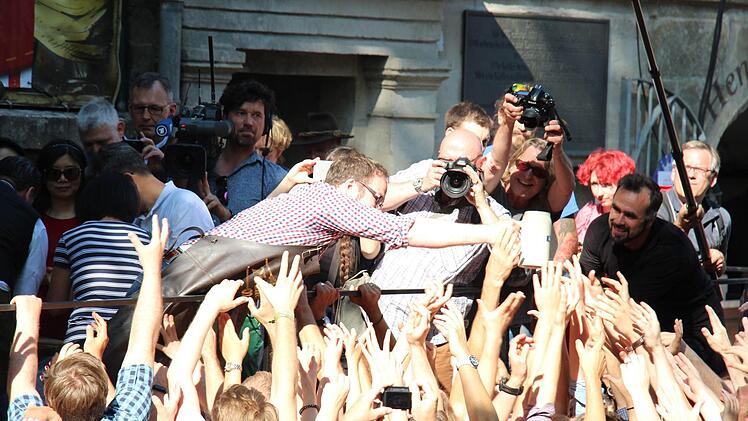 Anstich zur Bergkirchweih 2017 Foro: Christian Bauriedel