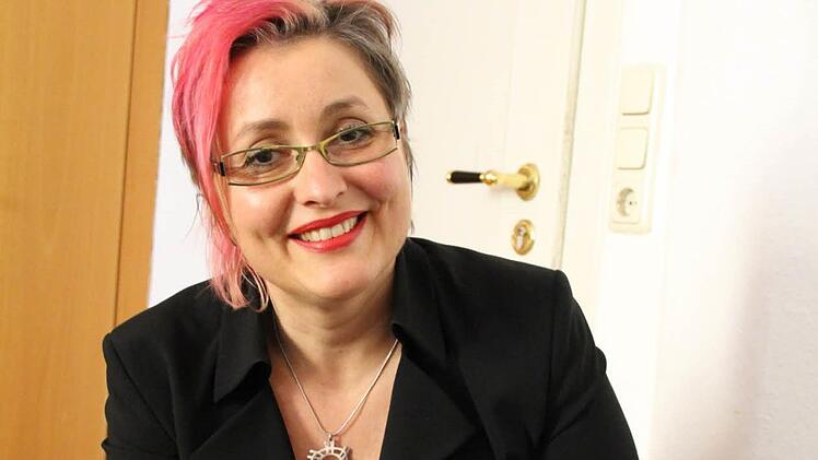 Betreut die Internetpräsenz der Stadt Coburg: Online-Managerin Karin Engelhardt. Foto: Simone Bastian