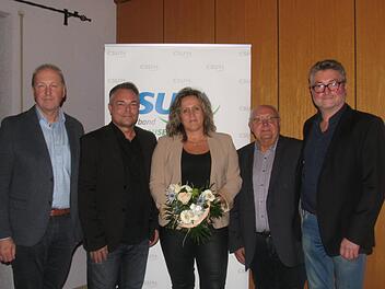 CSU-Bundeswahlkreisgeschäftsführer Detlef Heim, Thorsten Hollatz-Schneider, Bürgermeister-Kandidatin Christine Neeb-Wittmann, Siegfried Erhard und Bernhard Büttner. Foto: Hilmar Ruppert