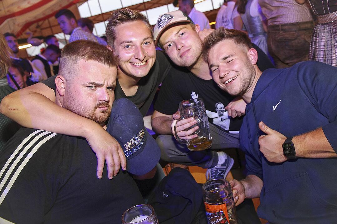 Beste Stimmung mit den "Fetzentalern"