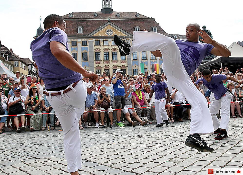 C_0710_Sambaumzug_49