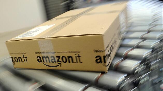 Der Online-H&auml;ndler Amazon plant einen eigenen Zustelldienst, um unabh&auml;ngiger zu sein. Foto: Henning Kaiser/dpa