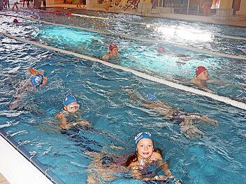 Nach langer Pause geht am Samstag, 25. Oktober, das beliebte 12-Stunden-Schwimmen im Crana Mare in seine neunte Runde.