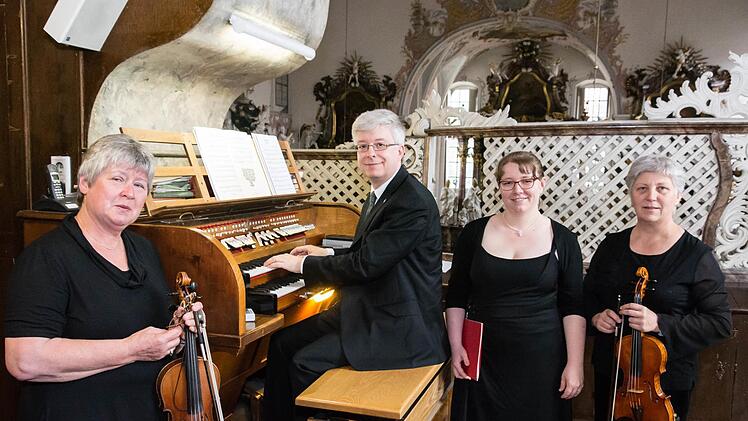 Carola Kroczek, Berthold Gaß, Susanne Gaß und Rosemarie Beer-Schmitt Foto: Björn Hein