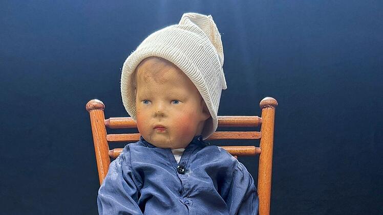 Ihre Puppen waren den eigenen Kindern nachempfunden, so wie die K&auml;the-Kruse-Puppe "Michel", um 1912.