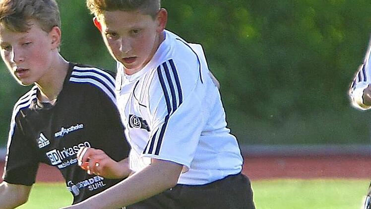Lucas Ohnemüller ist begeisterter Fußballer. Ein Fan seines Namensvetters,  Ex-"Bayern"-Profi Podolski, ist er aber nicht.