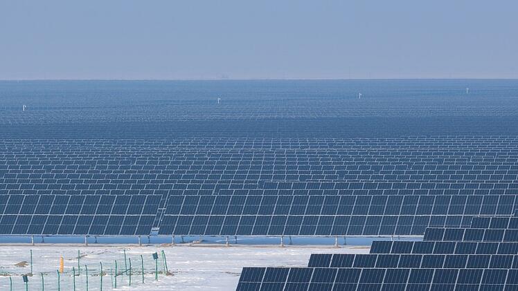 Solarenergie in der Wüste Chinas