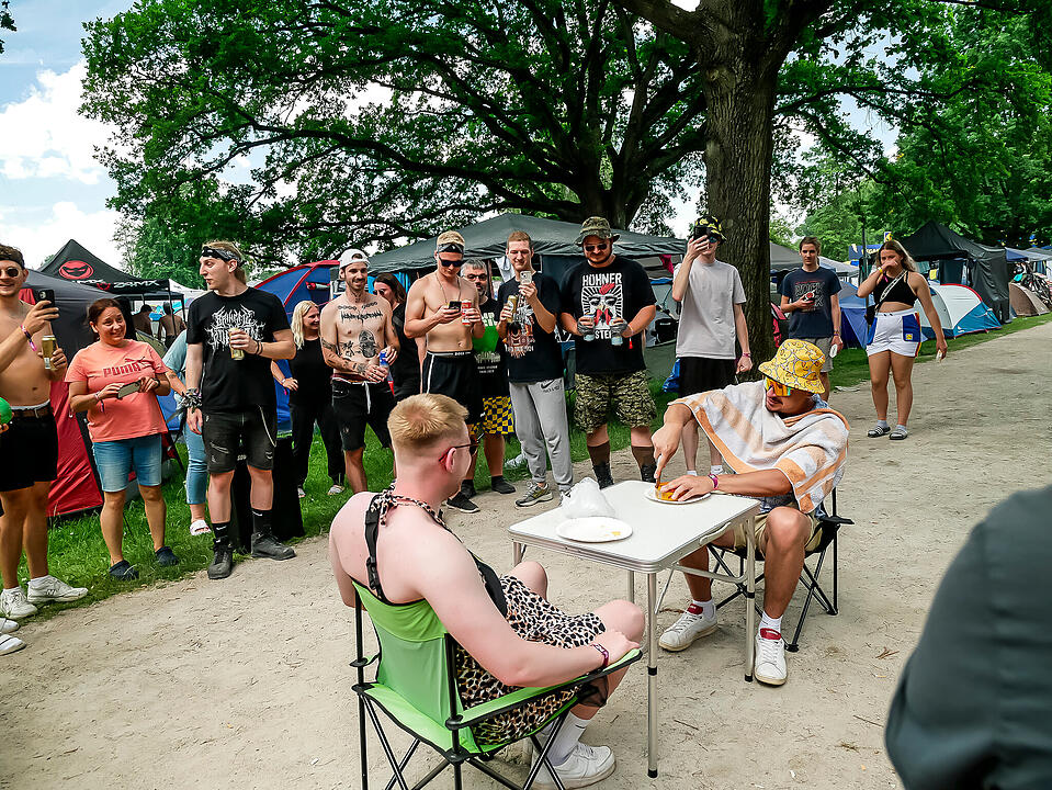 So schön war es bei Rock im Park am Samstag - Camping