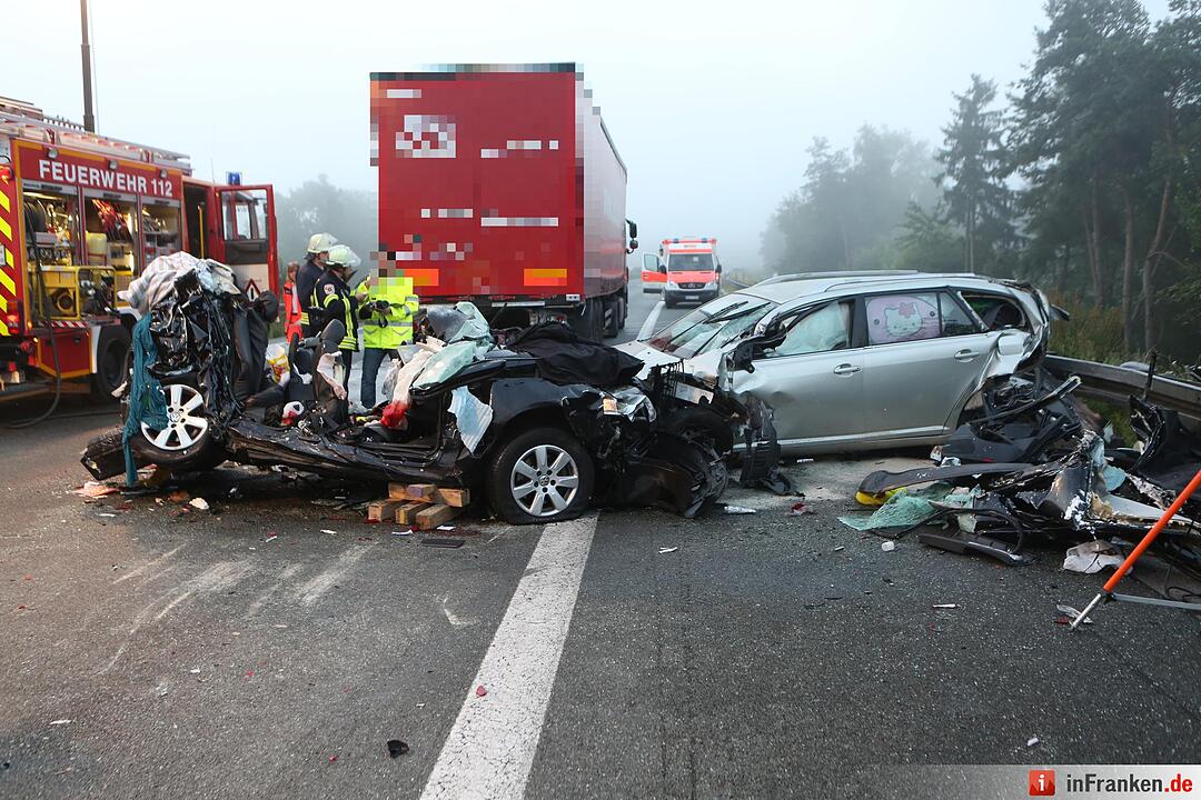 Drei Menschen sterben nach Unfall auf A3 bei Altdorf