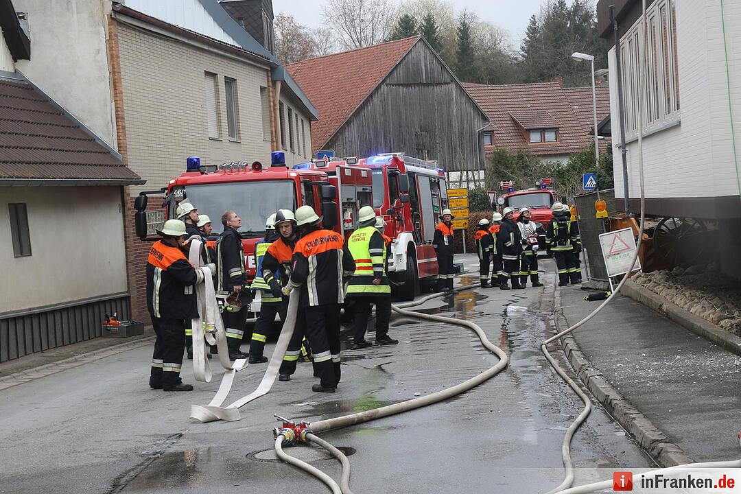 Schwelbrand in Gasthof in Großheirath