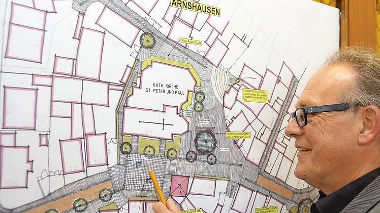 Grobe Pläne für eine mögliche Dorferneuerung in Arnshausen gibt es bereits, mehr aber nicht, vor allem keine Kostenberechnungen, stellte die Verwaltung in der jüngsten Sitzung des Bauausschusses klar.  Fotos: Peter Rauch/Archiv