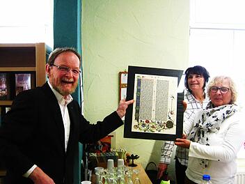 Die neue Walsdorfer Bücherei wurde mit einer Feierstunde offiziell eröffnet. Foto: Dieter Grams