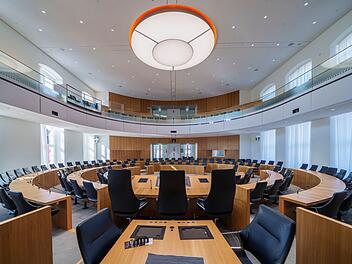 Blick in den Landtag von Rheinland-Plfaz