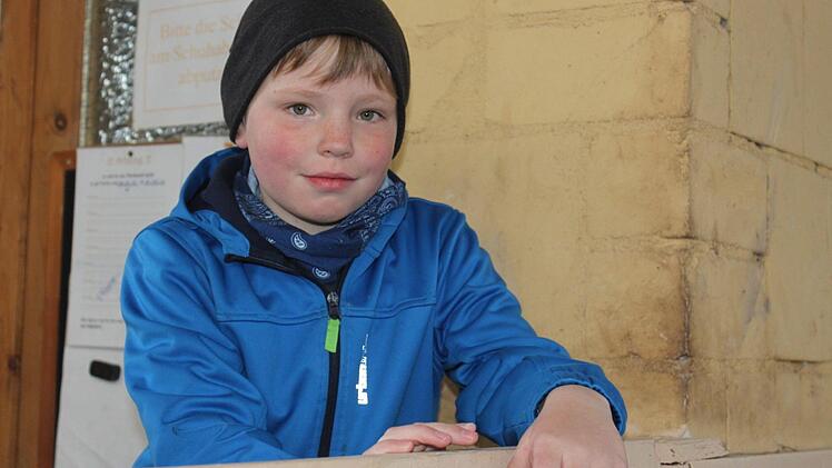 Paul hat es eher mit mehreren PS und nicht so mit echten Pferden. Foto: Anette Schreiber