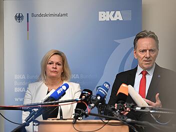 Nancy Faeser und Holger M&uuml;nch