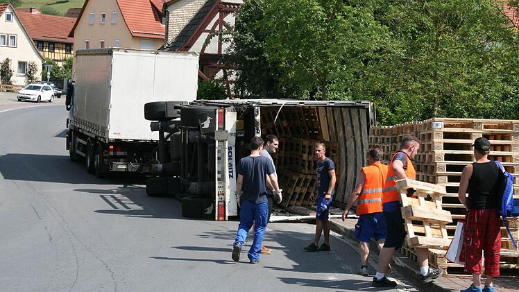 Unfall in Geroda. Foto: Gabriele Sell