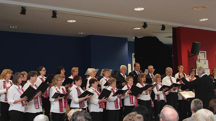 Harmonie Neuhaus Foto: Johanna Blum