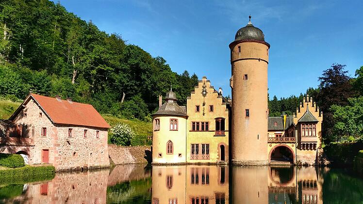 Schloss Mespelbrunn im Landkreis Aschaffenburg