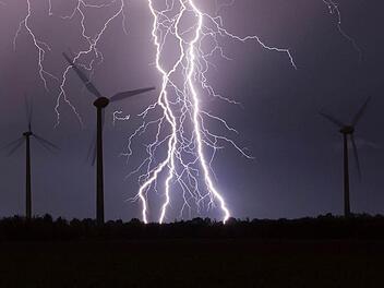 Die Wonseeser Bürgerinitiative will den geplanten Windpark bei Schirradorf verhindern. Foto: dpa