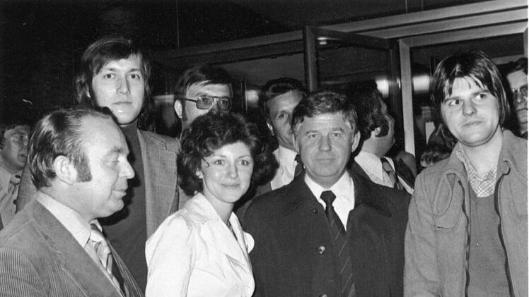 1976 war Kurt Biedenkopf (Mitte) bei der JU zu Gast. Links Heinz HausmannArchiv