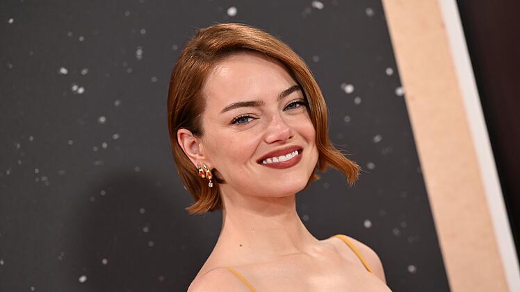 Emma Stone hat ihre Haarpracht wieder: Fast schon schulterlang war ihr Haar beim London Film Festival im Oktober.