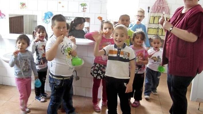 Auf zum Zähneputzen hieß es im Kindergarten. Foto: privat