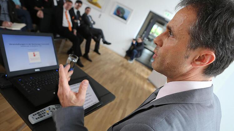 Der Chefredakteur der Mediengruppe Oberfranken, Frank Förtsch, begrüßte die geladenen Gäste im Medienhaus.