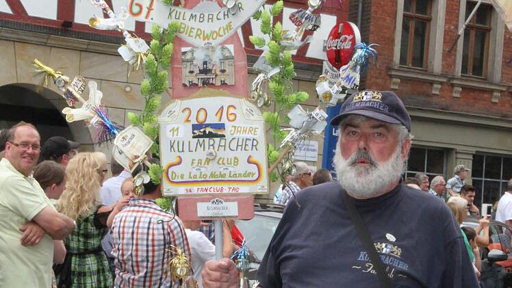 Impressionen vom Festzug der Fanclubs Foto: Sonny Adam