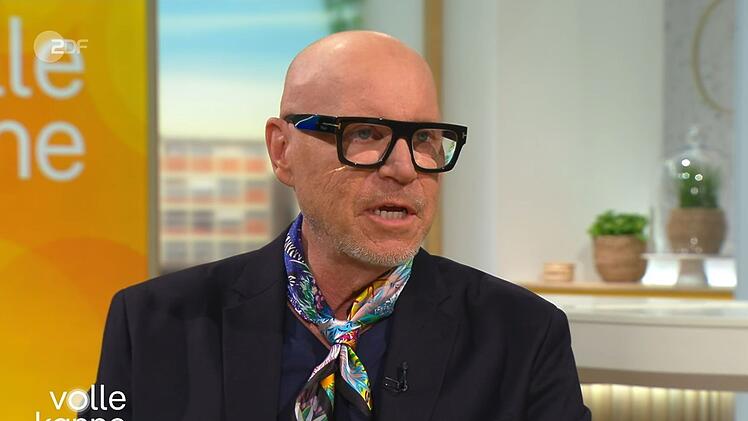 Schlagers&auml;nger Olaf Henning feiert mit "Cowboy und Indianer" bis heute Erfolge.