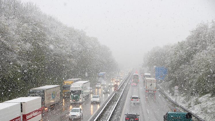 Glätte-Gefahr und Schneeregen: Die Wetteraussichten für Franken