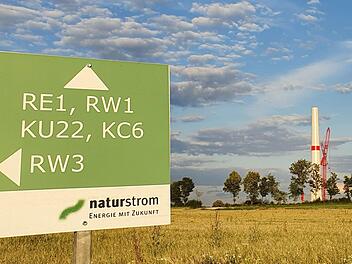 Die Naturstrom AG geht davon aus, dass die vier im Bau befindlichen Windräder zwischen Gössersdorf und Rugendorf in wenigen Monaten Strom produzieren. Christine Fischer